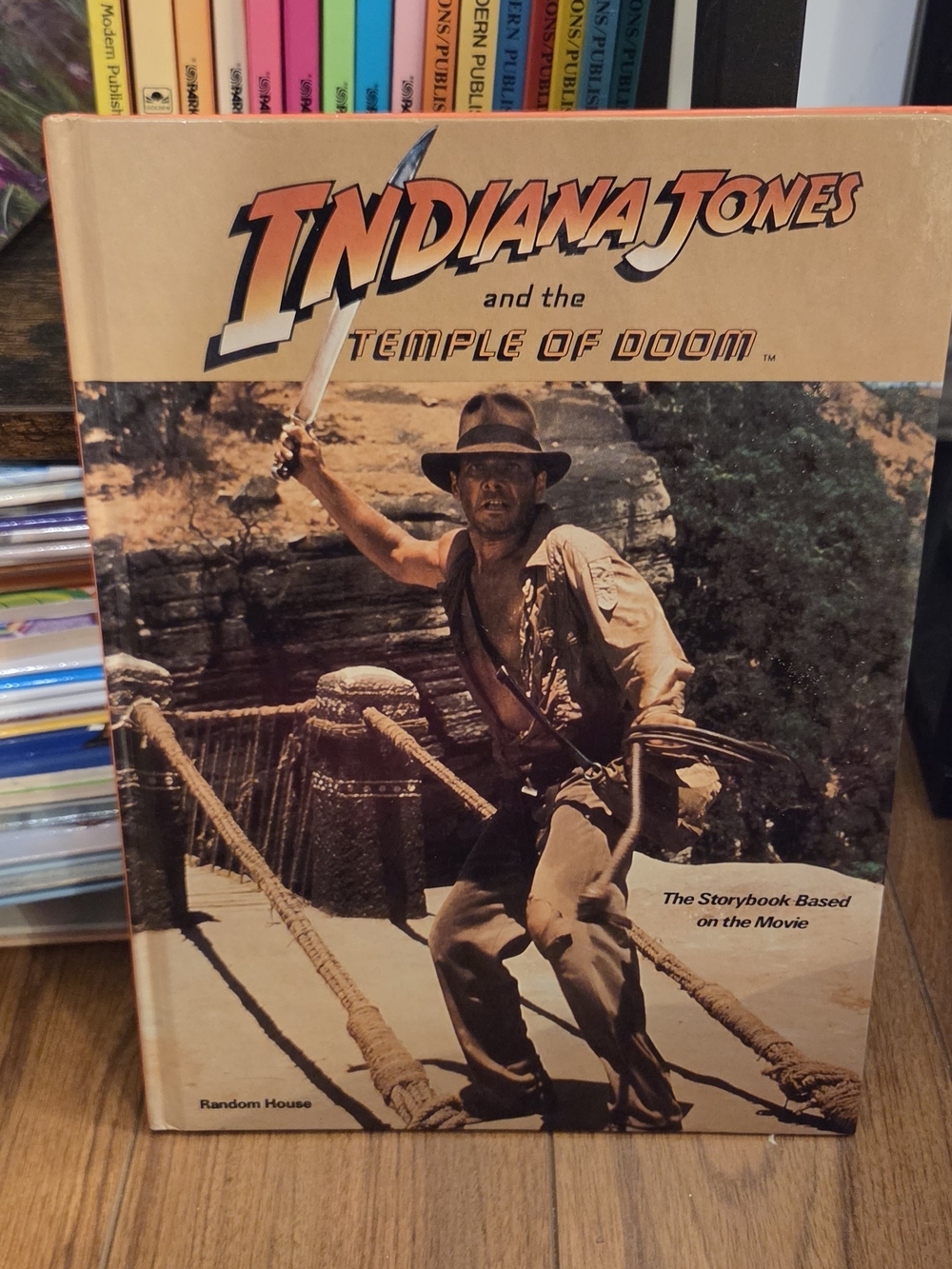 Indiana Jones and the Temple of Doom Storybook & StarWars Poster Book